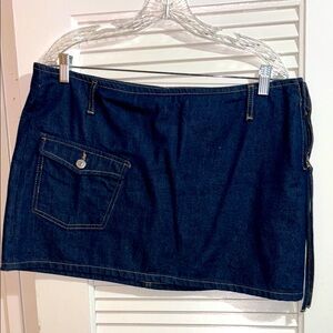 ZARA Dark Blue Denim Mini Skirt